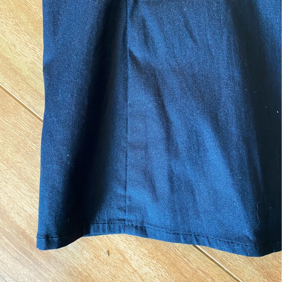 🖤 Pretty Black Embroidered Button-Down - Picture 5 of 14